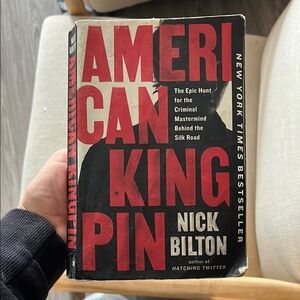 American Kingpin Book by Nick Bilton
